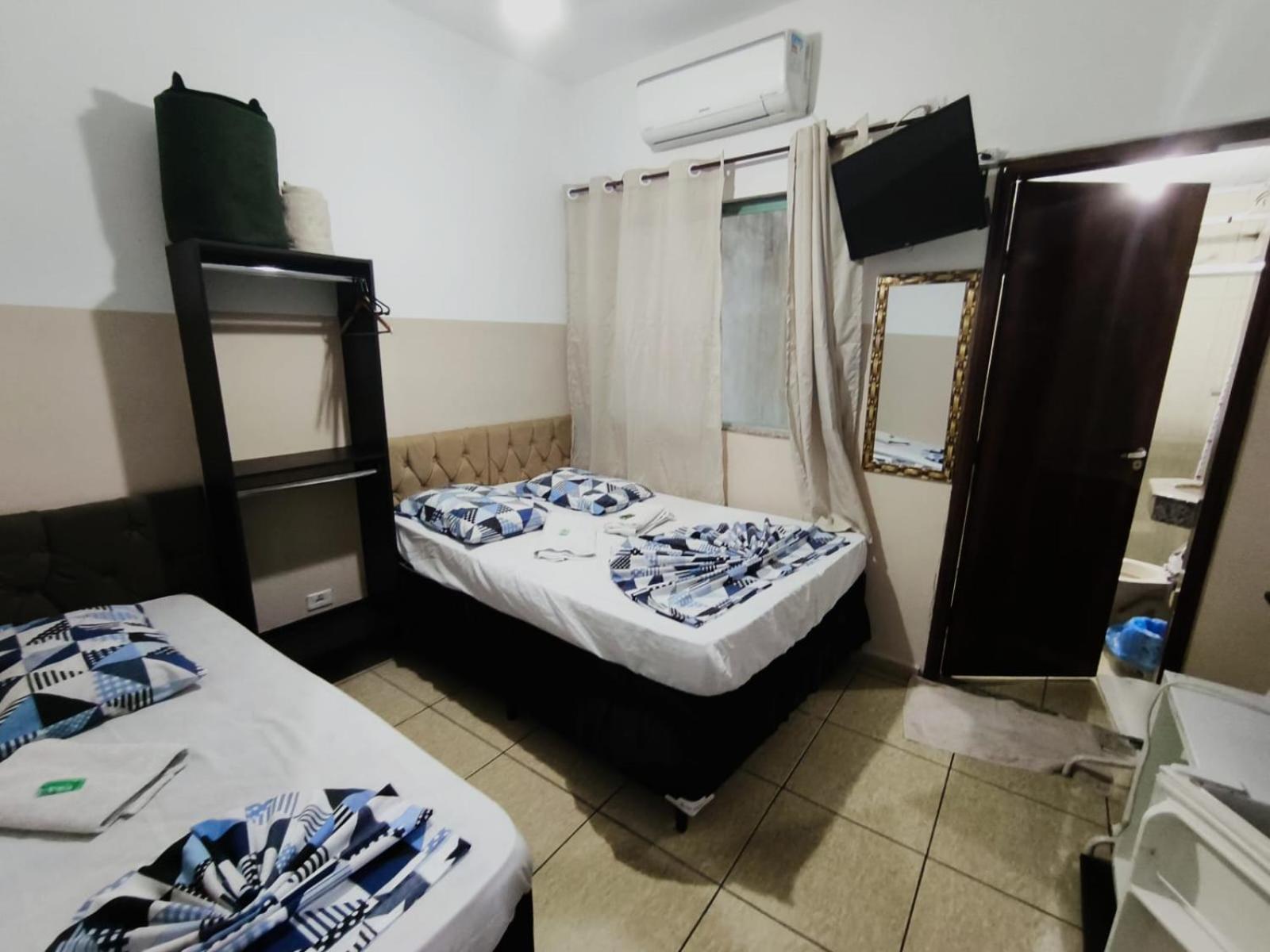Hotel Mae Rainha Апаресіда Екстер'єр фото